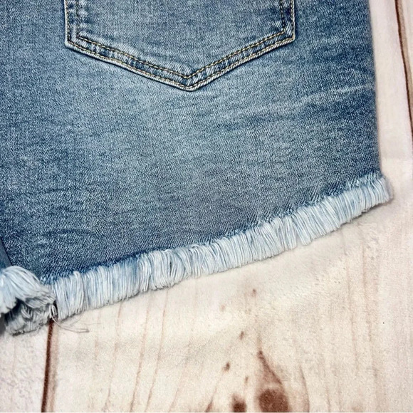 Love Tree Denim Shorts High Waist Distressed Cut Off Jean Shorts NEW Sz L - Picture 5 of 11